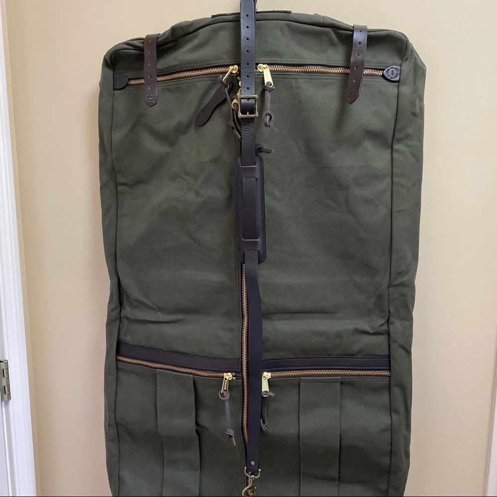 Filson garment bag NWT $775 - Picture 11 of 11